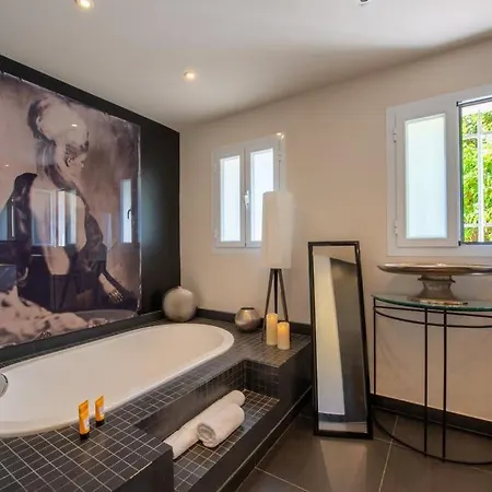Luxueuse Villa, Splendide Vue Mer Golfe Saint-tropez Villa *